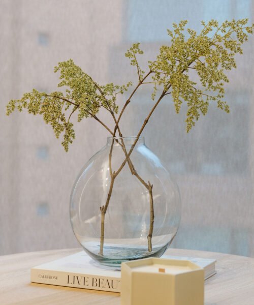 Alternative view of Florero vidrio Iles