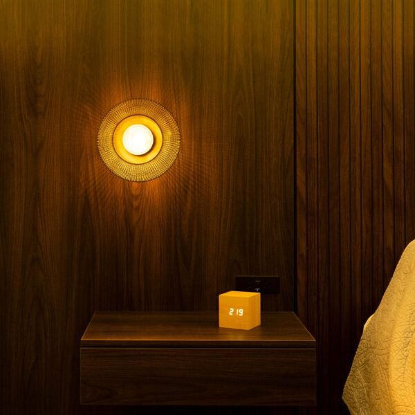 Wall_01_04
