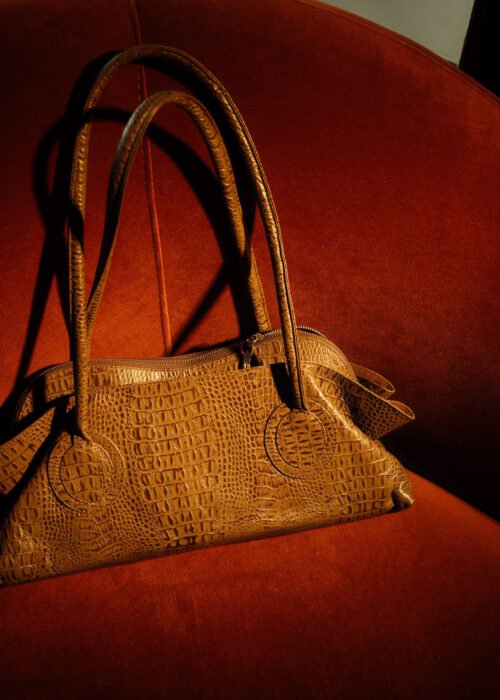 Alternative view of Cartera Cuero Croc Iveth