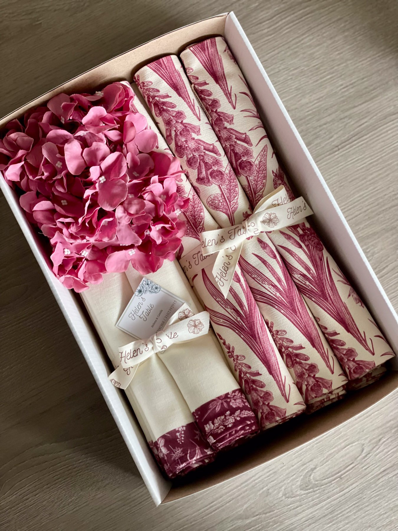 Set de Mesa Orquideas y Rayas - Hortensias Tonos Rosa