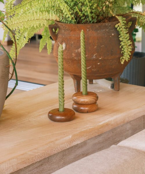 Alternative view of Candelabro Carmen en Madera Roble