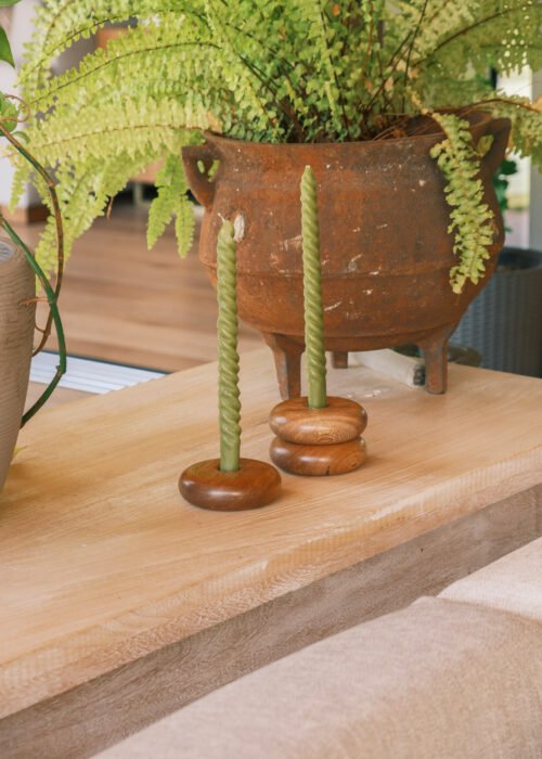 Alternative view of Candelabro Carmen en Madera Roble